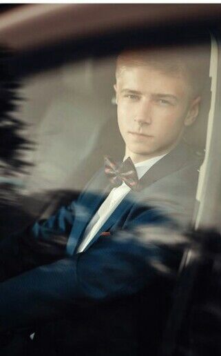  13488863  Aleks, 40 ,    