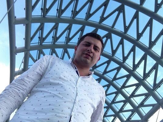  ,   Araik, 32 ,   ,   , c 