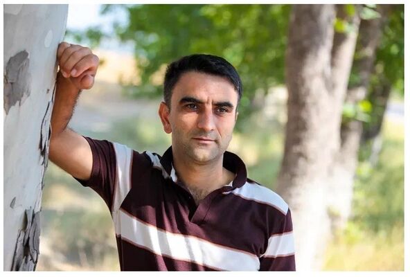 ,   Memar, 40 ,  