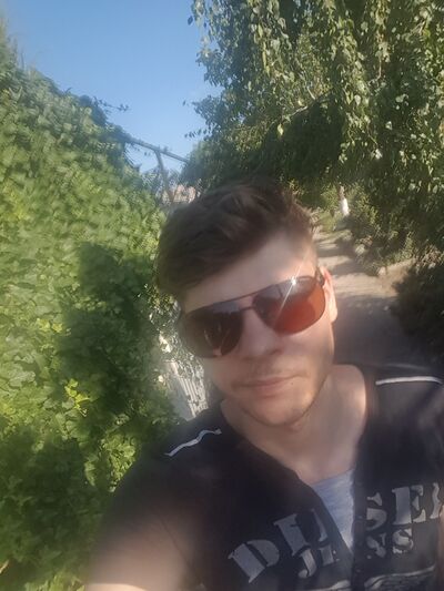  ,   Ruslan, 27 ,   ,   , c 