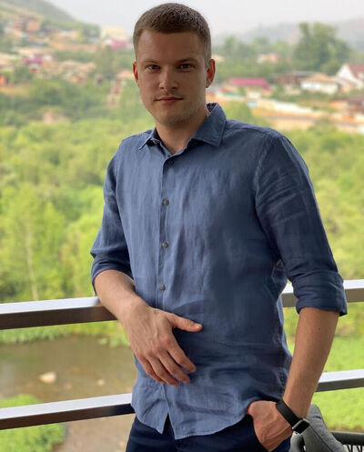  ,   James, 39 ,     , c 