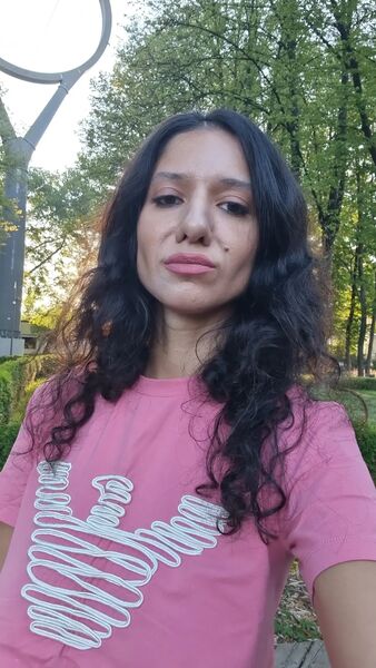  ,   Gigi, 36 ,   ,   , c , 