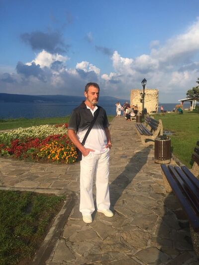  -,   Yuri, 59 ,   