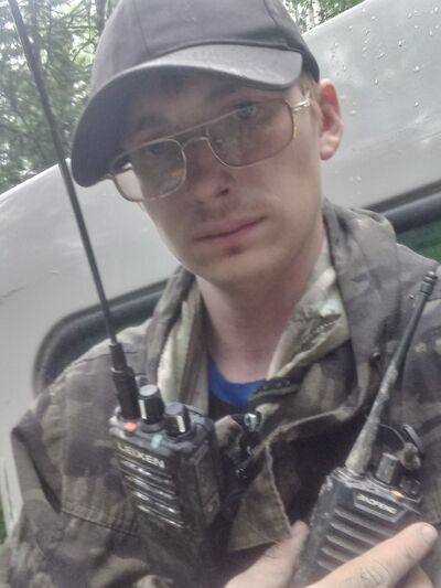  ,   Anton, 26 ,   ,   