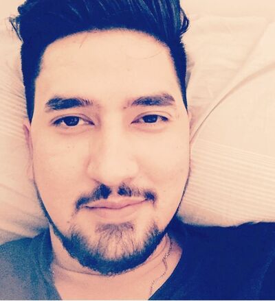  ,   Maksim, 33 ,   ,   , c 