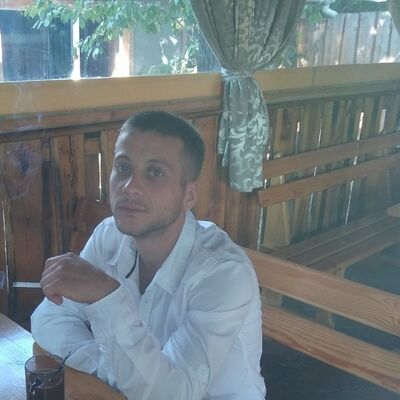  ,   Nazarjuk, 33 ,     , c 
