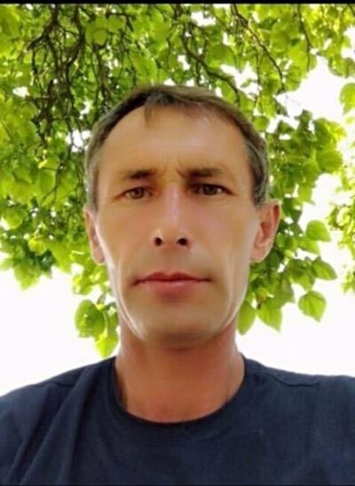 ,   Mihail, 40 ,   