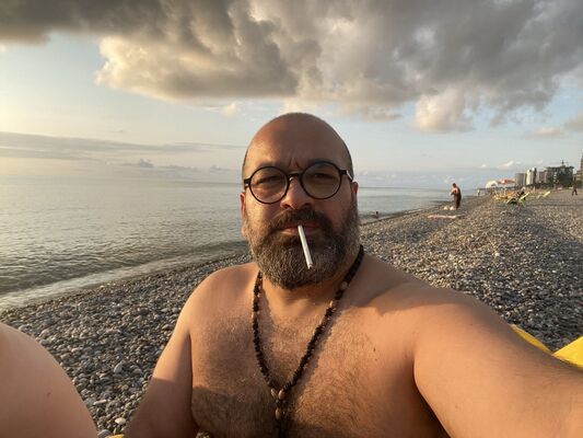  ,   Tomash, 45 ,   ,   