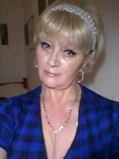 ,   Scarllet, 61 ,     , c 