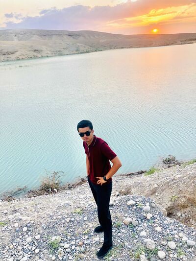 ,   Ali, 25 ,   ,   