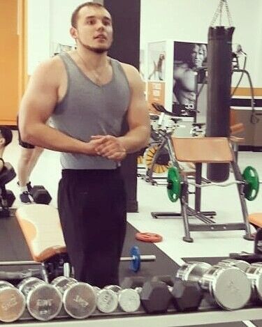  ,   Aleks, 30 ,   ,   , c 