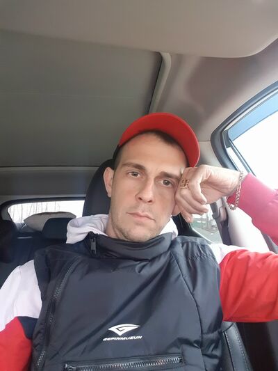  ,   Maxim, 38 ,   ,   , c 