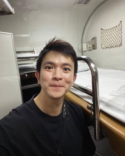  South Cave,   Chan George, 33 ,   ,   