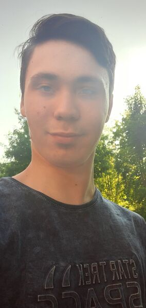  ,   Dima, 21 ,   ,   