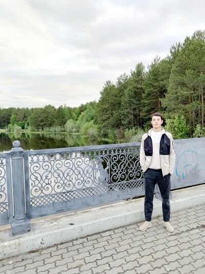  ,   Ikhtiyor, 24 ,   ,   