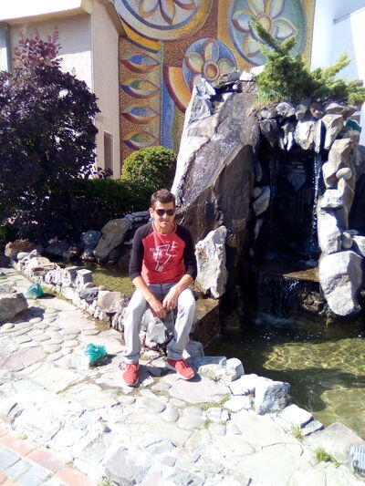  ,   Leonig, 54 ,   ,   