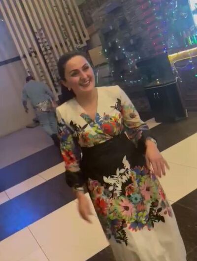  -,   Rena, 36 ,   ,   