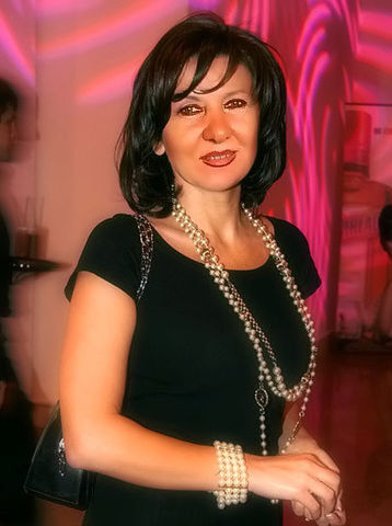   ,   LaRiSa, 47 ,   ,   , c 