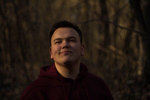  ,   Viktor, 36 ,   ,   , c 