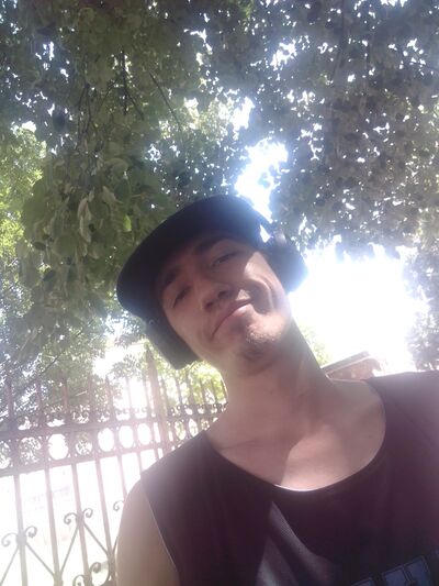  ,   Zak, 22 ,   ,   , c , 