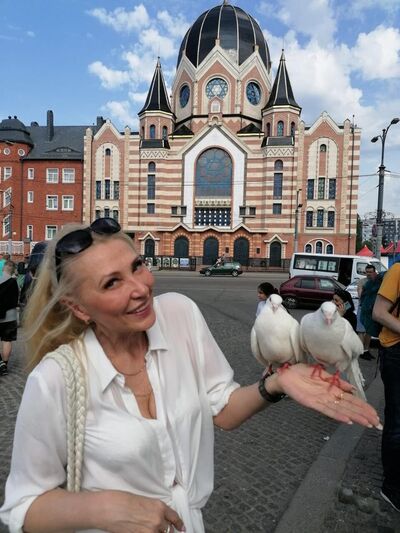  ,   Alla, 52 ,     , c 