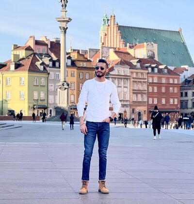  ,   Omi qureshi, 27 ,   ,   