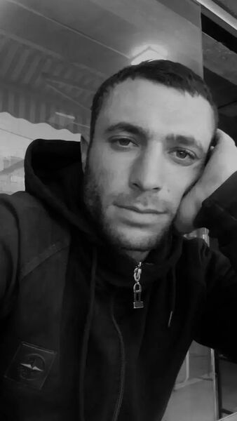  ,   Arman, 23 ,   ,   