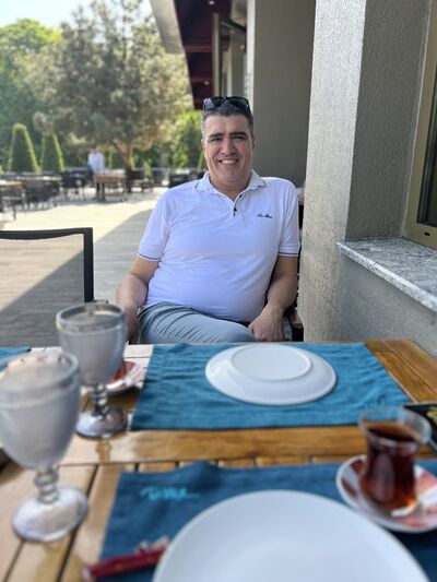  ,   Hakan, 47 ,   ,   