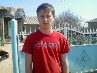  ,   Stefan, 28 ,   