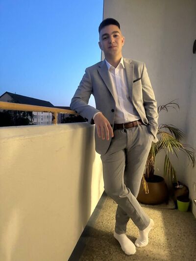  Jessen,   , 18 ,   ,   , c 