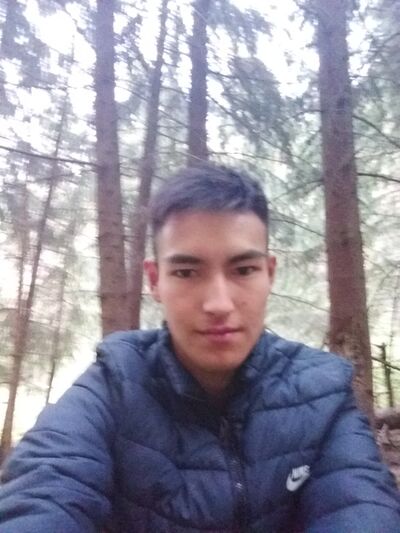  ,   Zhumakeldi, 32 ,     , c 