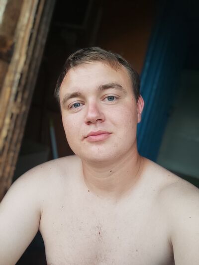  ,   Yury, 28 ,   ,   
