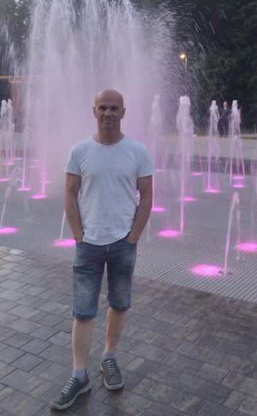  ,   Anatolij, 46 ,   ,   