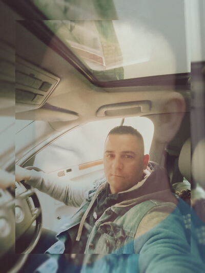  Lukow,   Volodymyr, 32 ,   ,   