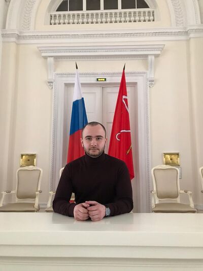  ,   David, 32 ,   ,   , c , 