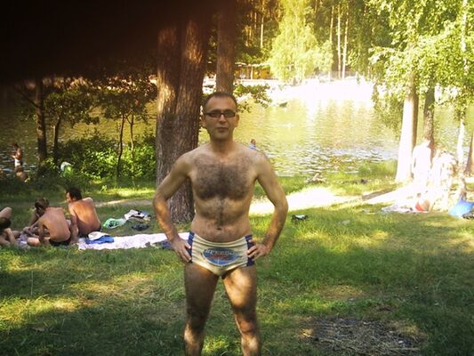  ,   Ali, 45 ,   