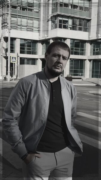  ,   Ruslan, 32 ,   ,   , c 