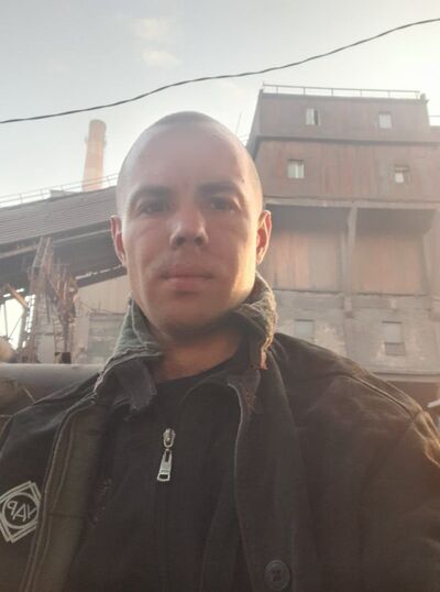  ,   Igor, 35 ,   ,   , c , 