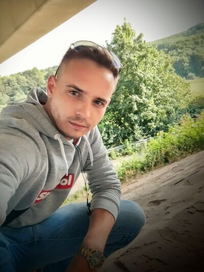  Kassel,   , 28 ,   ,   