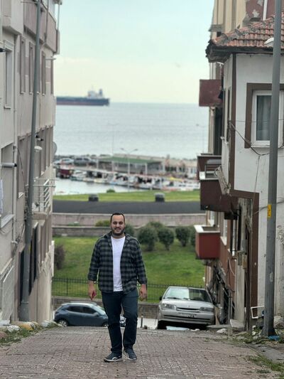  ,   Khaled, 28 ,   ,   , c 