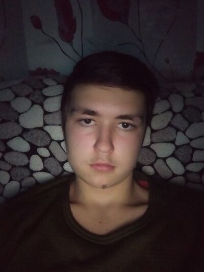  ,   Savusik Ivan, 19 ,   ,   