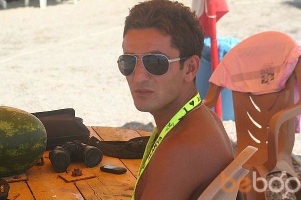  ,   David, 37 ,   ,   , c 