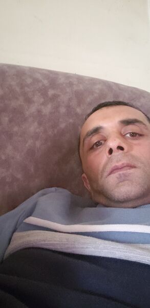  ,   Armen, 36 ,   ,   
