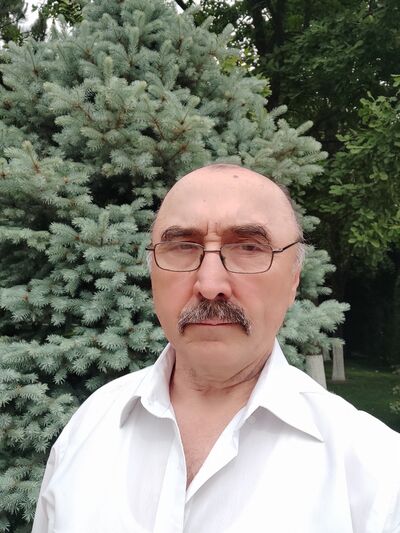  ,   Sadriddin, 62 ,   ,   