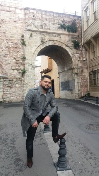  ,   Rauf, 37 ,     , c 