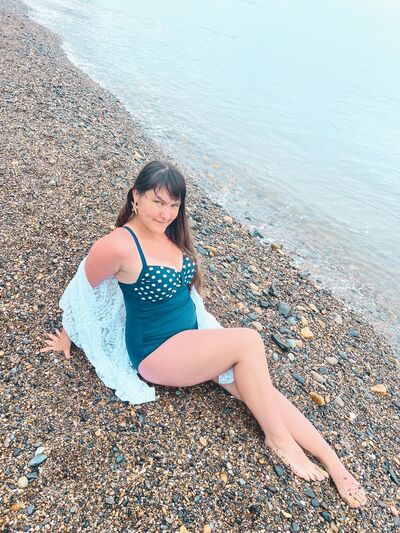  --,   Anna, 33 ,   ,   , c , 
