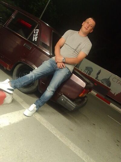  ,   Roman, 32 ,   ,   , c 