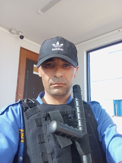  ,   Ravil, 40 ,   ,   , c , 