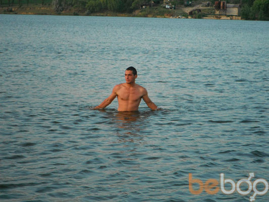  3240633  Gheorghe, 32 ,    