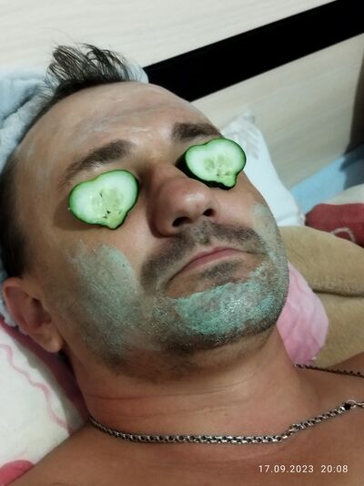 ,   Slavik, 35 ,   ,   , c , 
